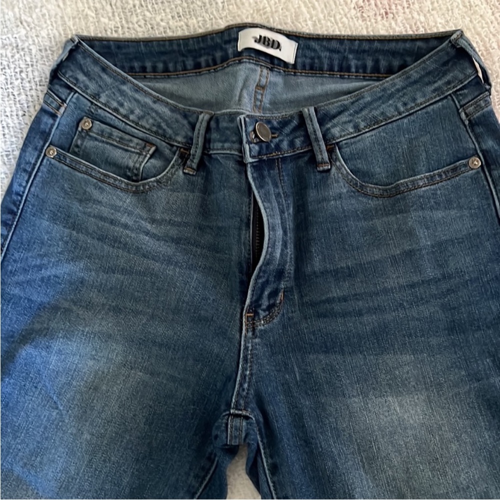 JBD Ripped Jeans